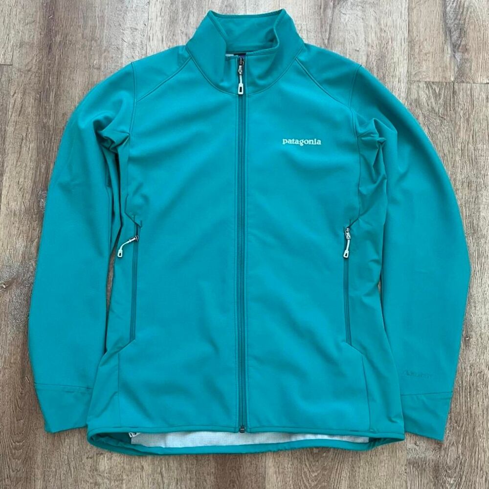 Patagonia Women's Blue and Green Jacket